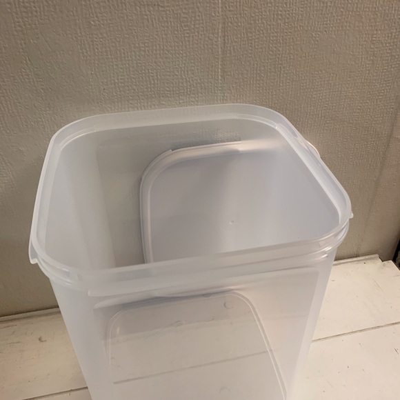 Tupperware Modular Mates® Square 4 - Picture 4 of 5